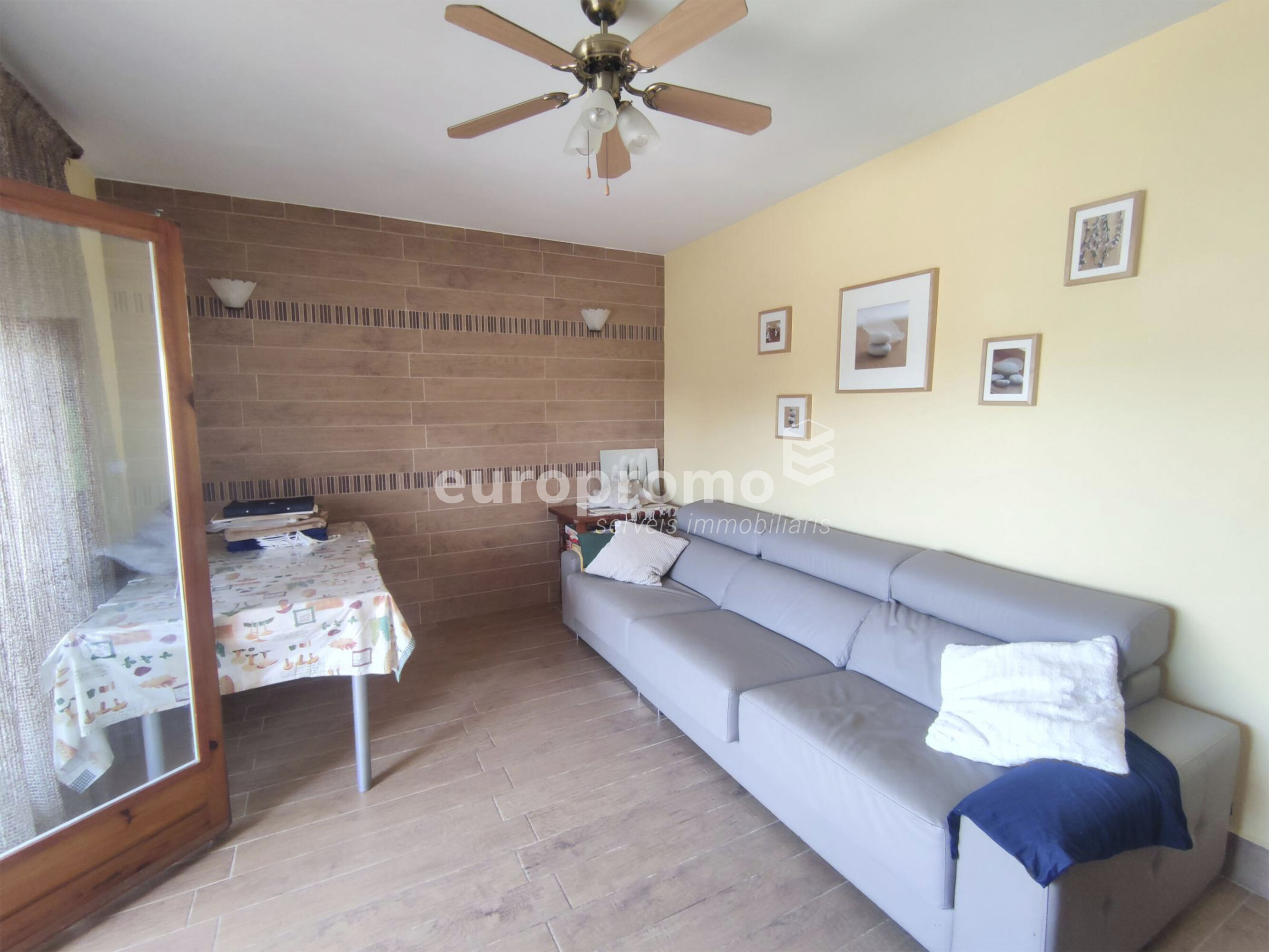 Piso muy acogedor  situado en Torre Valentina a 300m de la playa!